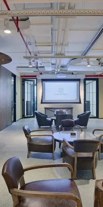 The Executive Lê Duẩn (TEC)