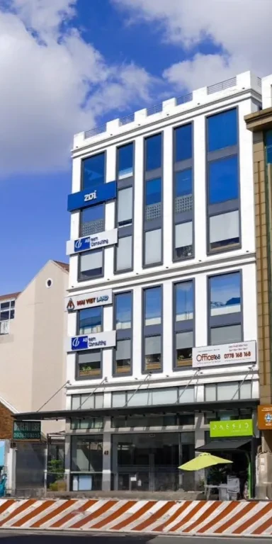 Queen Central Building