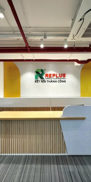 Replus Phạm Ngọc Thạch